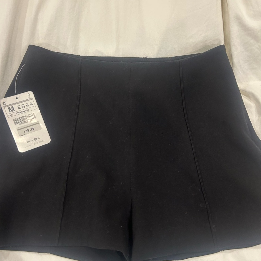 High-Rise Black Women’s Shorts
